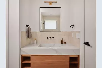 1300 Piedmont Avenue, Austin, TX 78757 - Photo 23