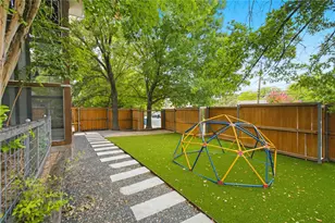 5409 Woodrow Ave, Austin, TX 78756 - Photo 13