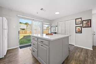 13404 Coomes Dr, Del Valle, TX 78617 - Photo 13