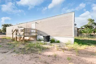 3451 Gardenia St, Kingsland, TX 78639 - Photo 21