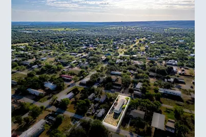 3451 Gardenia Street, Kingsland, TX 78639 - Photo 3