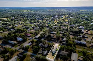 3451 Gardenia St, Kingsland, TX 78639 - Photo 3