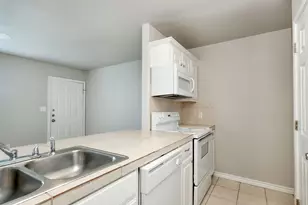 107 Castleberry Ct, Bertram, TX 78605 - Photo 9