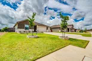 389 Salt Springs Rd, Kyle, TX 78640 - Photo 33
