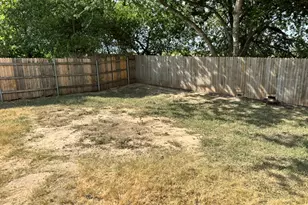 18412 Willow Sage Ln, Elgin, TX 78621 - Photo 3