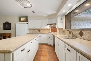 109 Sunset Cir, Burnet, TX 78611 - Photo 13