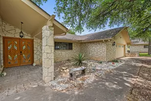 109 Sunset Cir, Burnet, TX 78611 - Photo 1