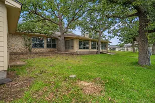 109 Sunset Cir, Burnet, TX 78611 - Photo 27
