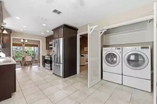 4706 Cap Rock Dr, Austin, TX 78735 - Photo 13