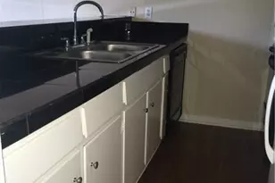 602 W 51st St, Austin, TX 78751 - Photo 9