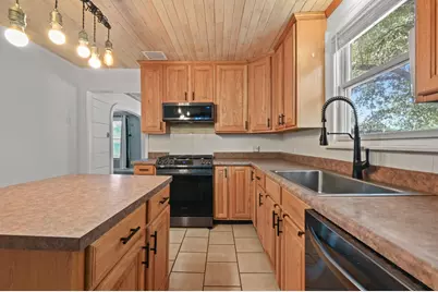 [Address not provided], Luling, TX 78648 - Photo 13