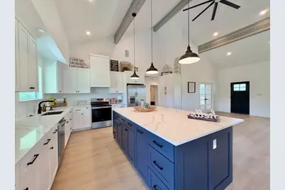 1294 Private Road 7037, Lexington, TX 78947 - Photo 1