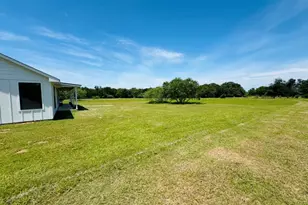 1294 Private Rd 7037, Lexington, TX 78947 - Photo 33
