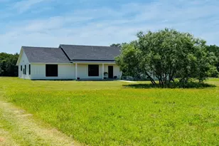 1294 Private Rd 7037, Lexington, TX 78947 - Photo 35