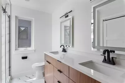 7602 Northcrest Boulevard #2, Austin, TX 78752 - Photo 13