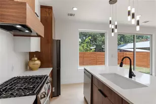 7602 Northcrest Blvd, Austin, TX 78752 - Photo 5