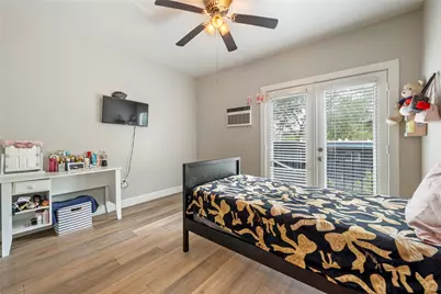 201 W 31st Street #B, Austin, TX 78705 - Photo 7