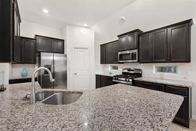 615 Linares Lane, Austin, TX 78748 - Photo 9
