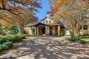214 Goose Island Dr, Georgetown, TX 78633 - Photo 25