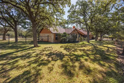 1200 Doe Run Hollow, Fredericksburg, TX 78624 - Photo 35