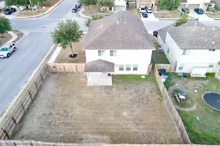 306 Oak Creek Way, New Braunfels, TX 78130 - Photo 25