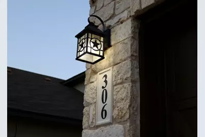 306 Oak Creek Way, New Braunfels, TX 78130 - Photo 5