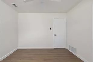 314 Weathercock Ln, Windcrest, TX 78239 - Photo 13