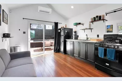 1914 E 8th Street, Austin, TX 78702 - Photo 35