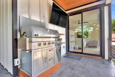 1914 E 8th Street, Austin, TX 78702 - Photo 33