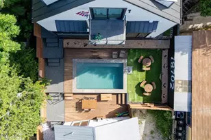 1914 E 8th St, Austin, TX 78702 - Photo 5