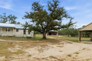 309 Oakwood Loop, San Marcos, TX 78666 - Photo 29