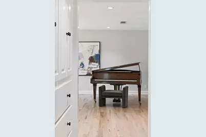 8805 Point West Drive, Austin, TX 78759 - Photo 21
