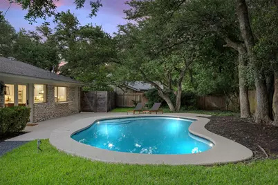 8805 Point West Drive, Austin, TX 78759 - Photo 35