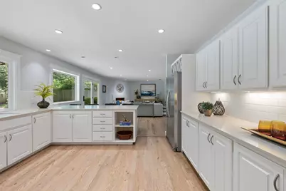 8805 Point West Drive, Austin, TX 78759 - Photo 17