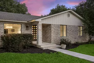 8805 Point W Dr, Austin, TX 78759 - Photo 1