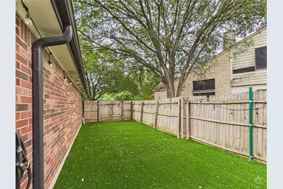 7400 Crepe Myrtle Drive, Austin, TX 78744 - Photo 27