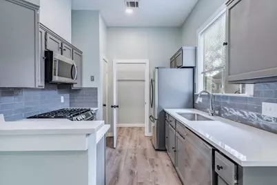 2109 Cervin Boulevard, Austin, TX 78728 - Photo 5