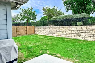 7216 Sienna Rouge Path, Austin, TX 78744 - Photo 25