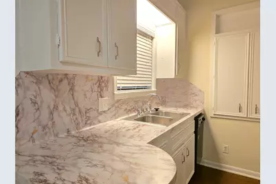 505 W 18th Street #I, Austin, TX 78701 - Photo 5