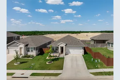 537 Loriner Way, Liberty Hill, TX 78642 - Photo 3