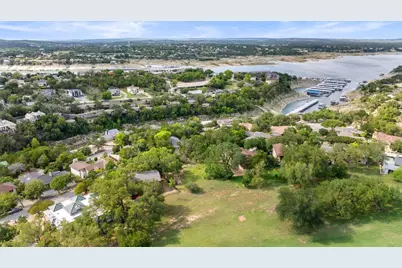 711 Sunfish Street, Lakeway, TX 78734 - Photo 11