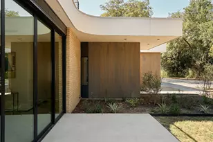 1112 W Annie St, Austin, TX 78704 - Photo 3