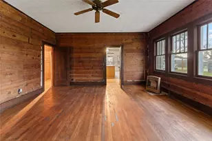 501 E 6th St, Cameron, TX 76520 - Photo 23
