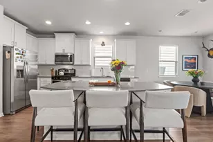 10029 Dawn Pearl Dr, Austin, TX 78748 - Photo 5