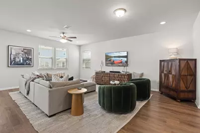 10029 Dawn Pearl Drive, Austin, TX 78748 - Photo 9