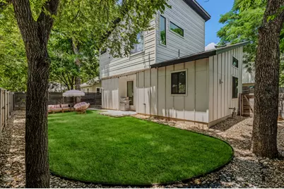 939 E 52nd Street #2, Austin, TX 78751 - Photo 23