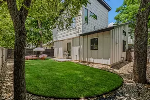 939 E 52nd St, Austin, TX 78751 - Photo 19