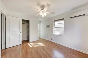 1805 Mohle Dr, Austin, TX 78703 - Photo 5