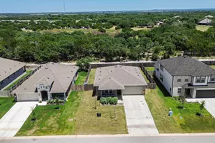 513 Lucky Ave, Bertram, TX 78605 - Photo 33