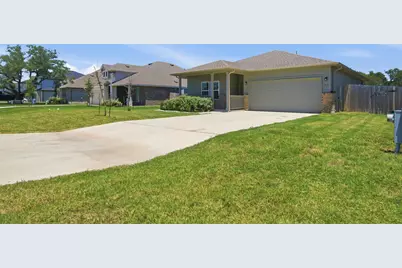 513 Lucky Avenue, Bertram, TX 78605 - Photo 3